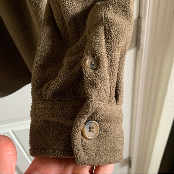 Brooklyn Cloth Teddy Bear Fuzzy Cozy Olive Green/Brown Shacket | Medium - Picture 4 of 7